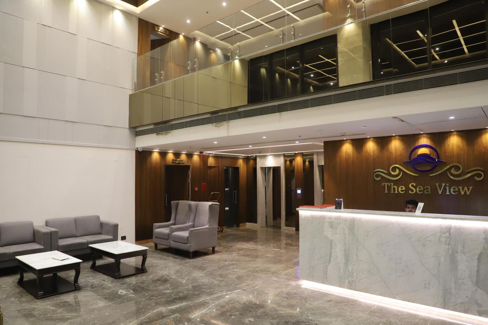 Hotel The Sea View, Mangalore Bagian luar foto