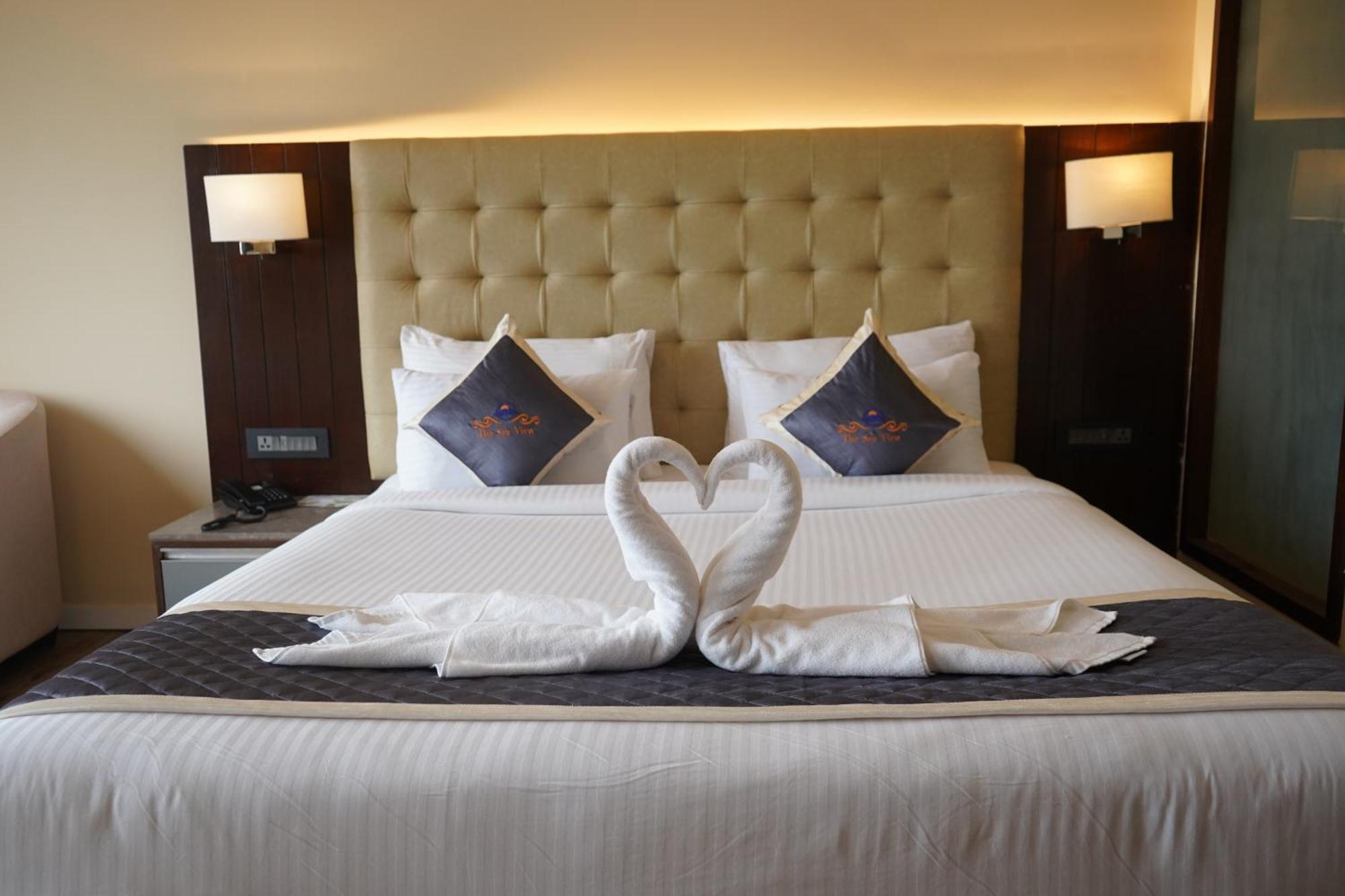 Hotel The Sea View, Mangalore Bagian luar foto